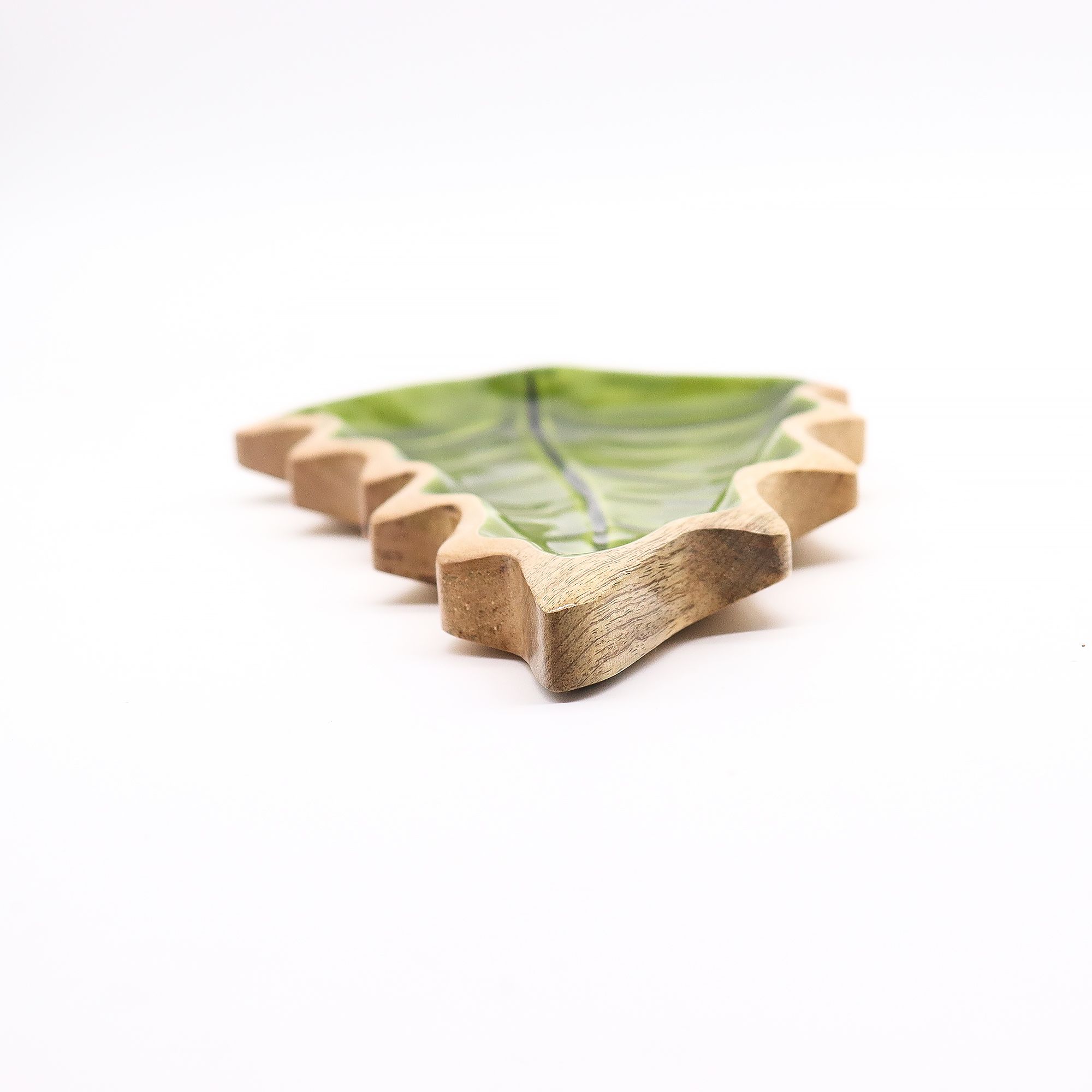 Lost in the Forrest -  Enamel Leaf Wooden Bowl - 33x17cm - Image 3